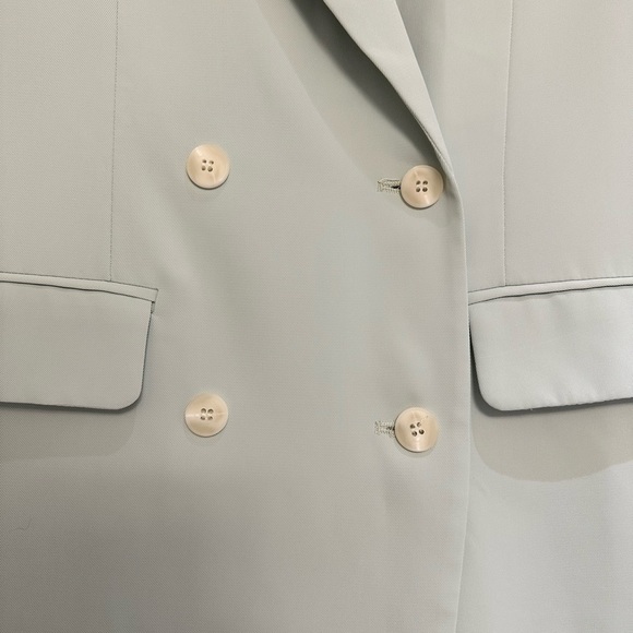 LULU AND ROSE | Short sleeve blazer - Picture 2 of 4